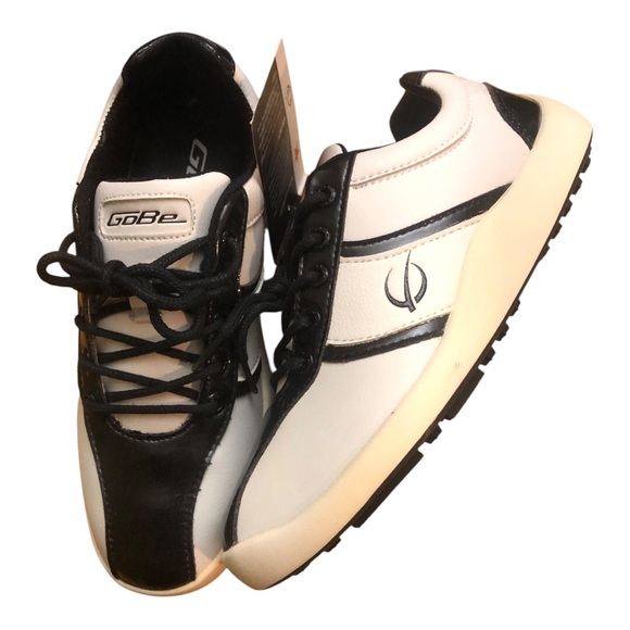 GoBe Unisex Black and White Golf Shoes! - Picture 2 of 5
